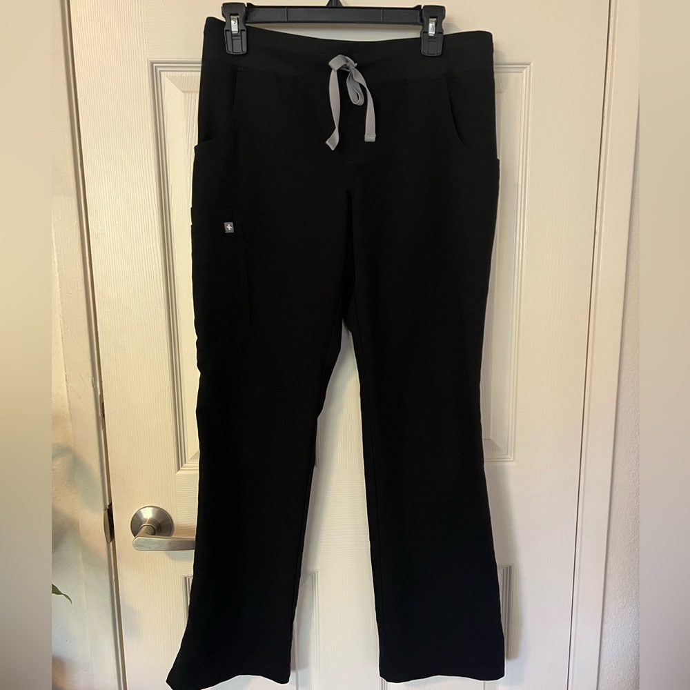 Figs Kade Cargo Scrub Pants - Black - S